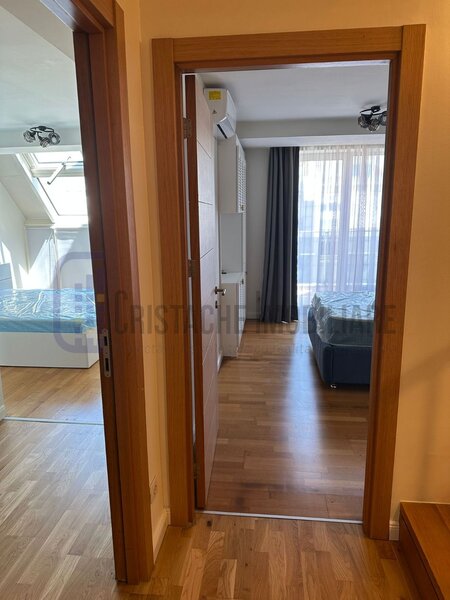 Trei camere, mobilat si utilat modern, fara comision! apartament tip penthouse,